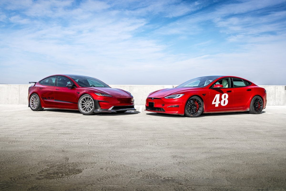 Red Mica Tesla Model S Plaid & Ultra Red Tesla Model 3 Performance Highland Track Builds –  UP-03 Forged Race Wheels