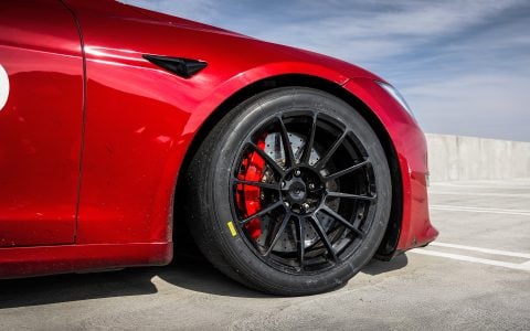 Red Mica Tesla Model S Plaid & Ultra Red Tesla Model 3 Performance Highland Track Builds - UP-03 Forged Race Wheels 7 Red Mica Tesla Model S Plaid _ Ultra Red Tesla Model 3 Performance Highland Track Builds with UP-03 Forged Race Wheels 3840px (8)_1