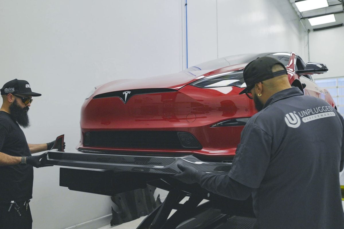 EXTERIOR PARTS INSTALLATION SERVICES