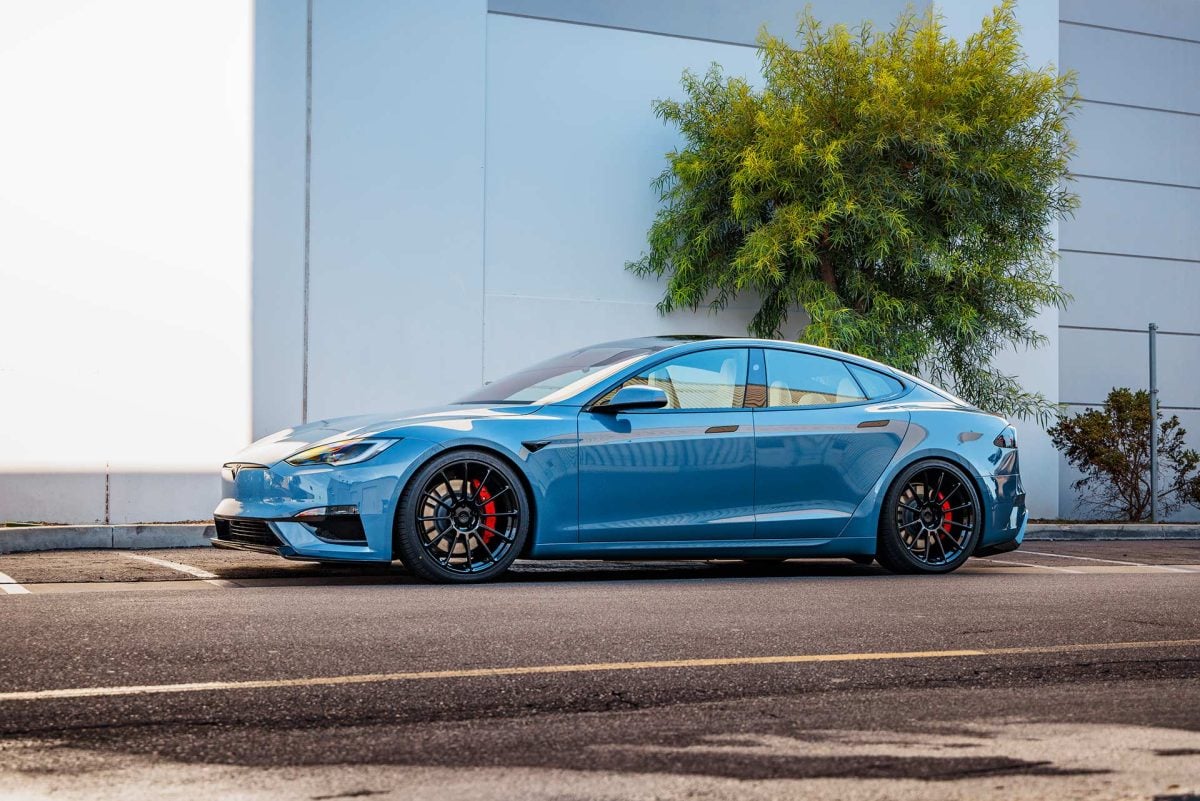 Frost Blue Metallic Tesla Model S Plaid with UP Forged UP-03 Gloss Black Wheels