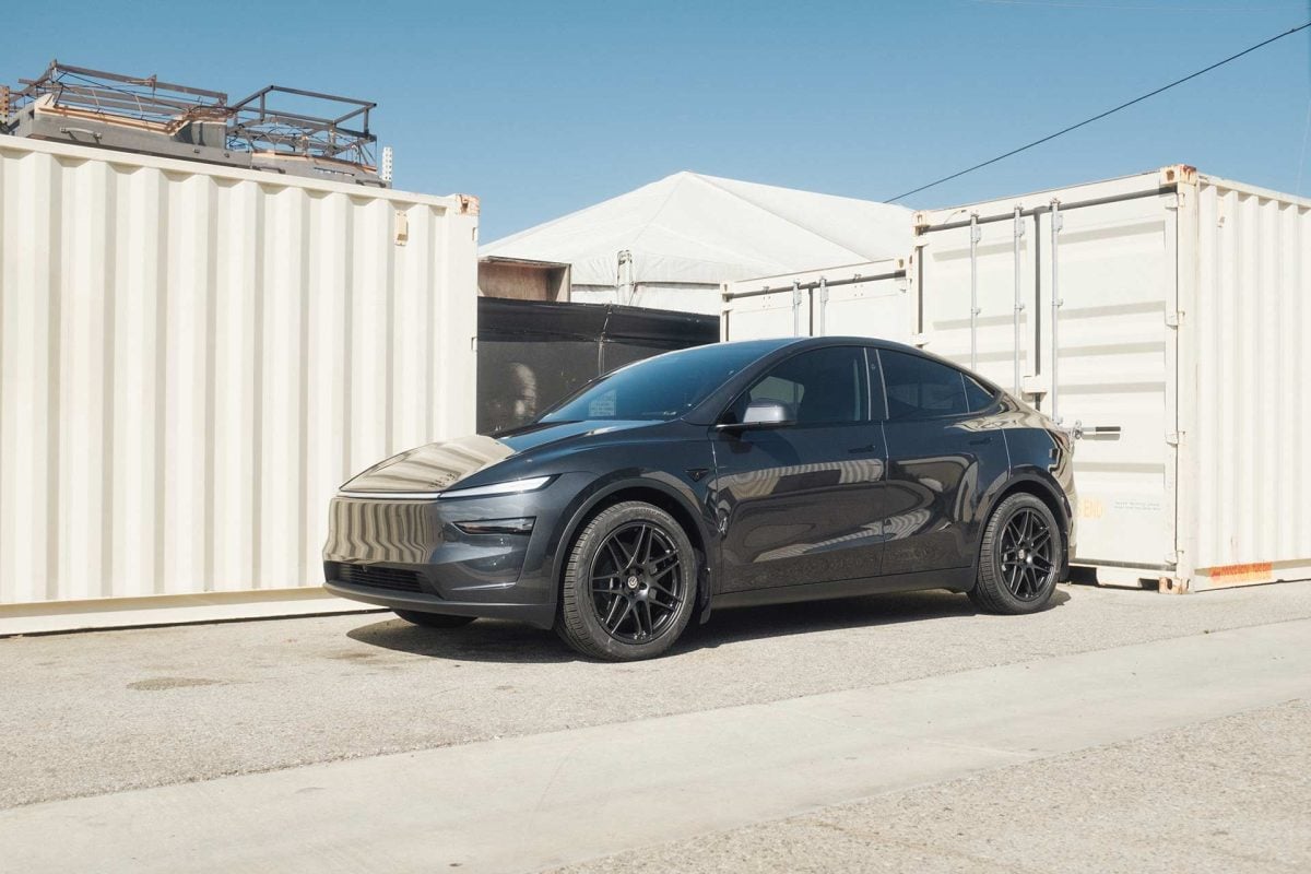 Stealth Grey Tesla Model Y Long Range with UP x BBS Flugplatz Wheels in Asteroid Graphite
