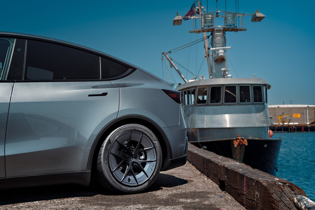 Unplugged Performance S Apex - Detailed Build Showcase Image