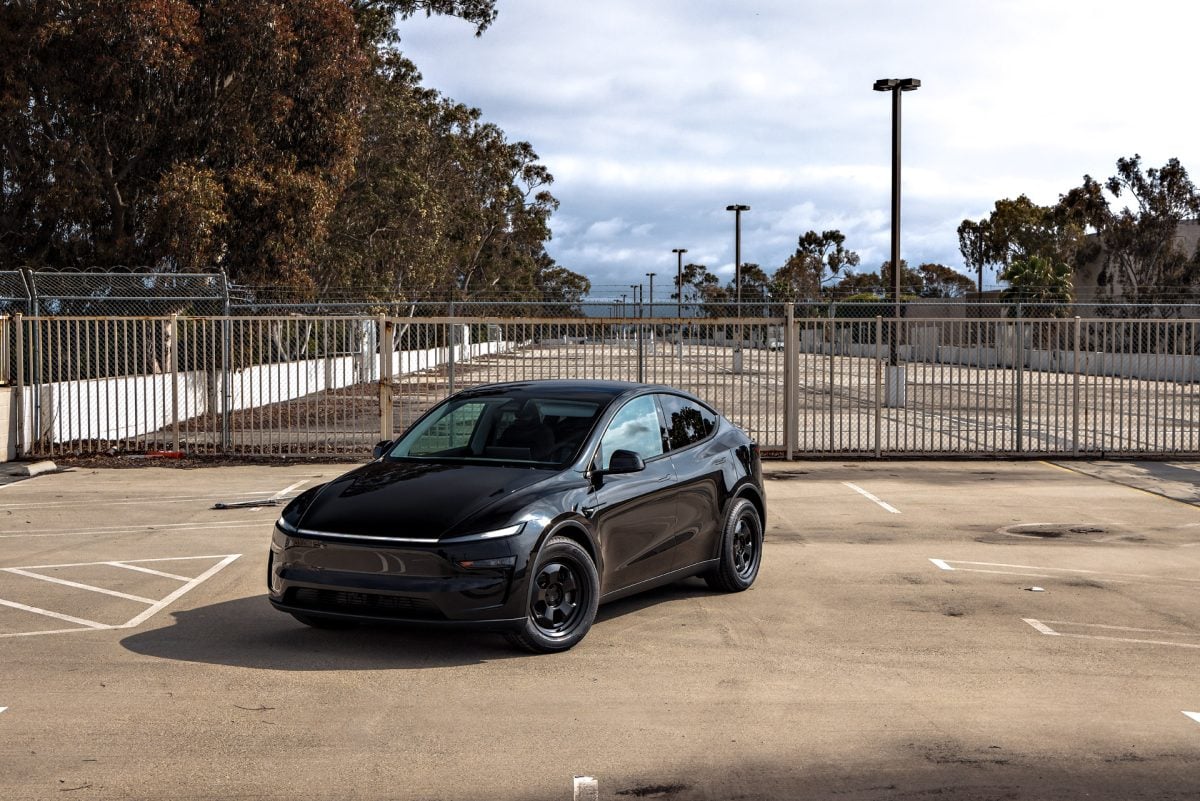 2026 Black Model Y Juniper on 18 inch UP.FIT Forged PD Wheels in Satin Black