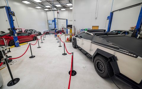 Welcoming Hundreds of Tesla Enthusiasts to Experience the Future of Tesla Customization 26 Unplugged Performance technical center showcase for the Open House Event.