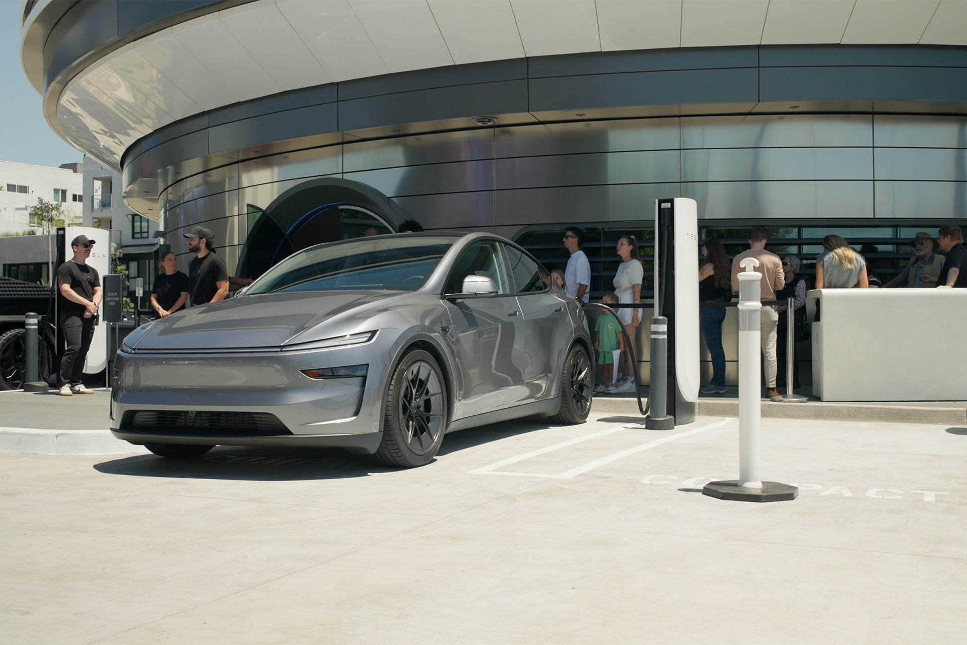 Unplugged Performance Visits the Tesla Diner 14 Unplugged Performance Visits the Tesla Diner