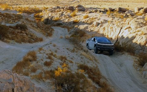 UP Invincible Tesla Cybertruck Cyberbeast - King Of Hammers Image 3